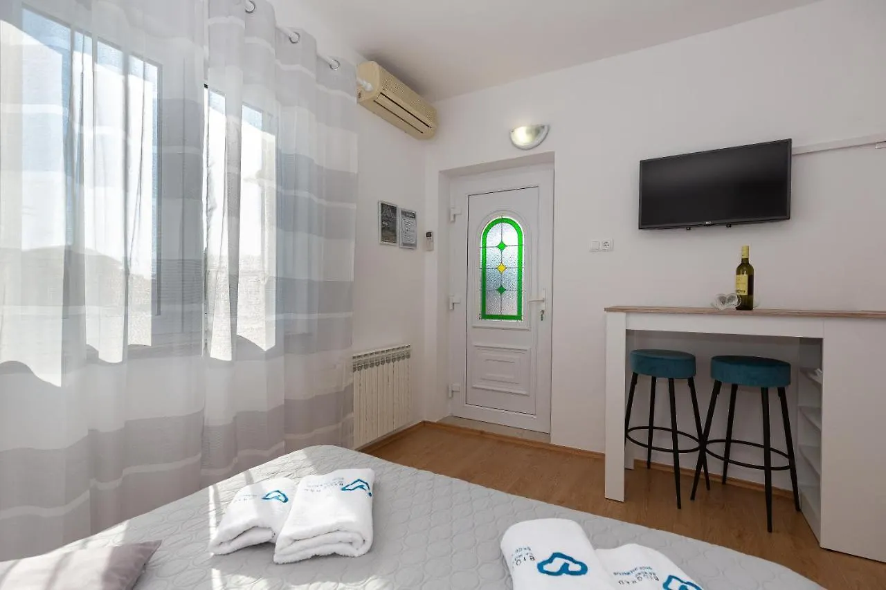 Apartments Tolic Biograd Na Moru
