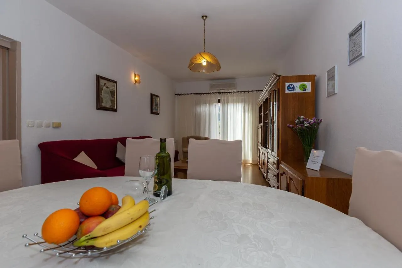 Apartments Tolic Biograd Na Moru